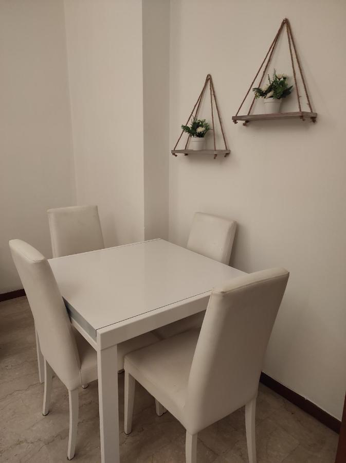 דירות מילאנו San Siro Big House Wifi Netflix Free Parking מראה חיצוני תמונה